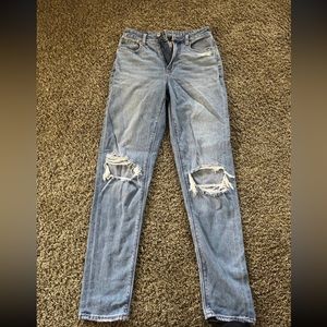American Eagle mom jeans